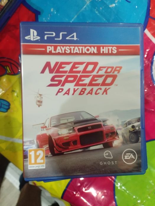 PS 4pro+игри,волан,джойстици 4бр.