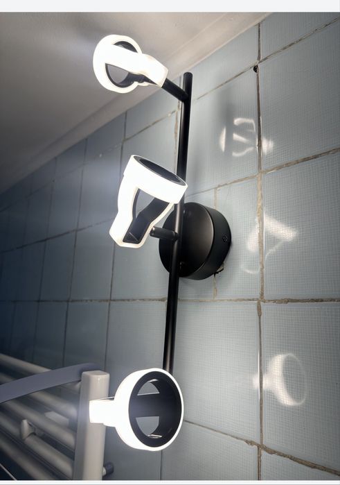 Plafoniera UNIXx3 spoturi reglabile 15W LED, negru/alb