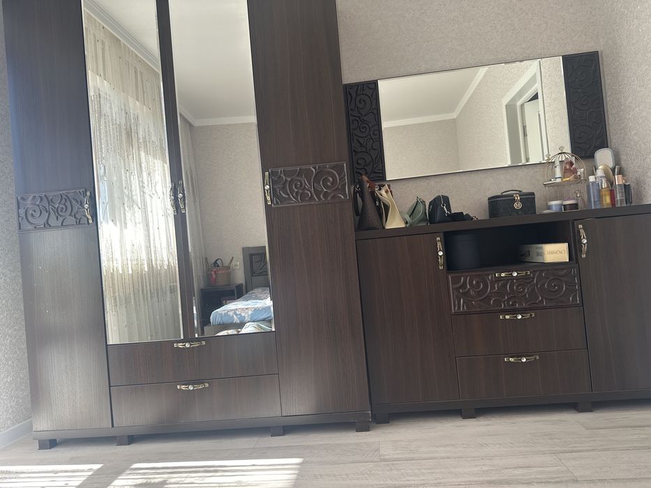 Спальный гарнитур в отличном состоянии