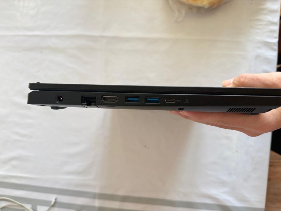 Продается Ноутбук Acer V15