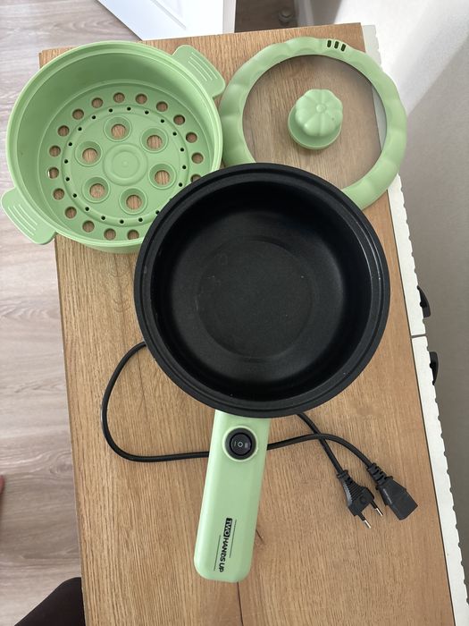 Электрическа кастрюля + пароварка