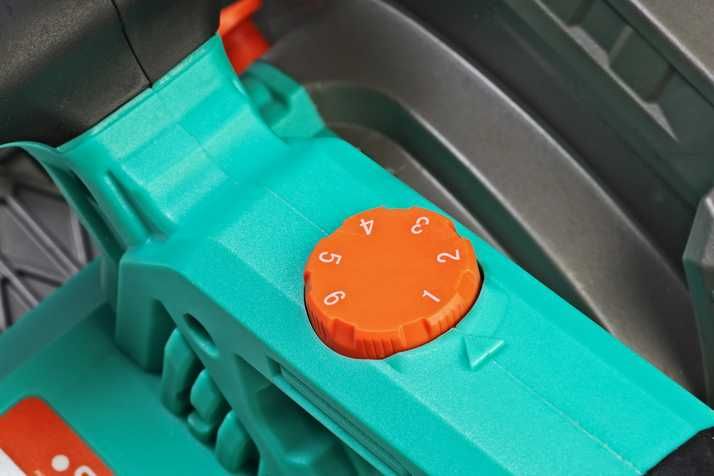 Дисковая циркулярная пила Дск190мм, 160Вт,Пропил 65мм,Пл.Пуск,ЭлктБлк.