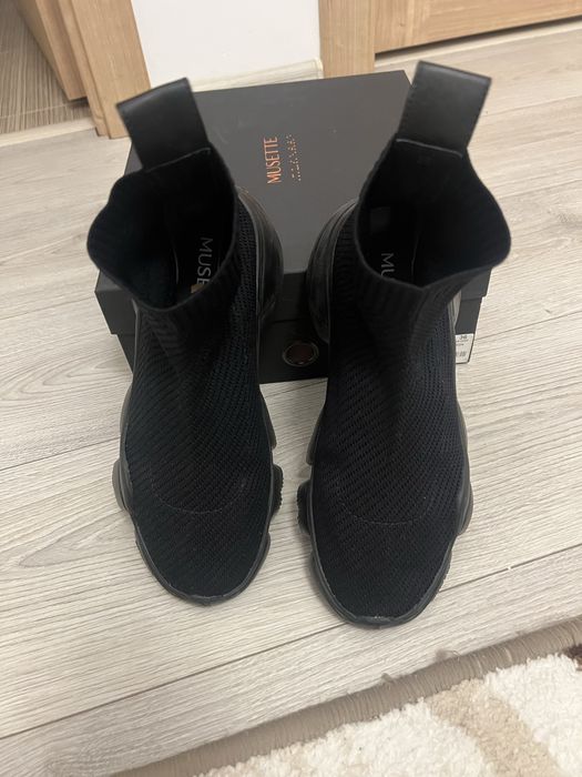 Adidasi New Terrana Musette marimea 36