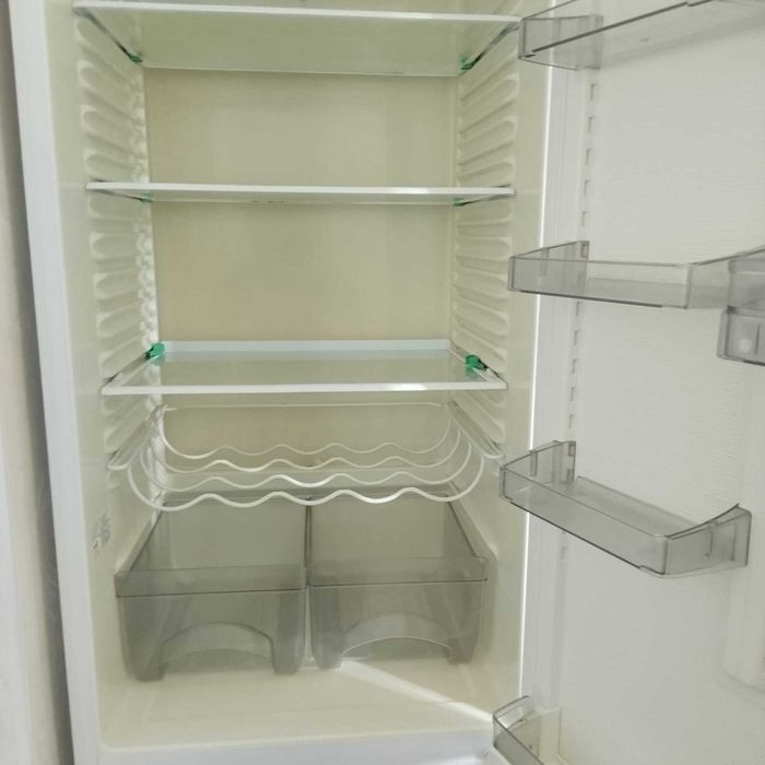 Продам холодильник б/у