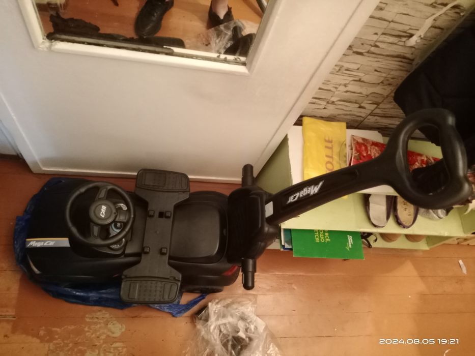 Детский велосипед машина