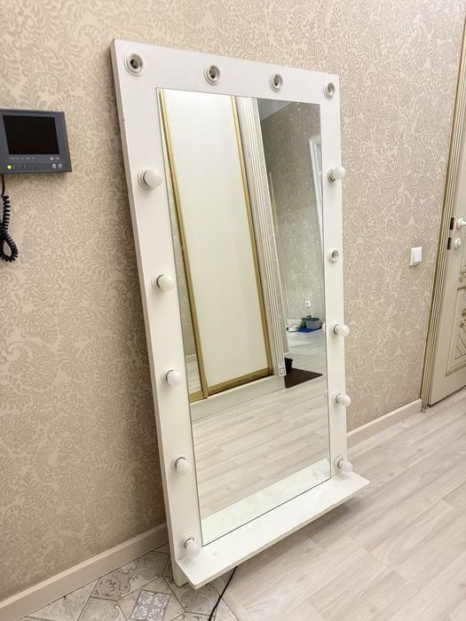 Продам  зеркало