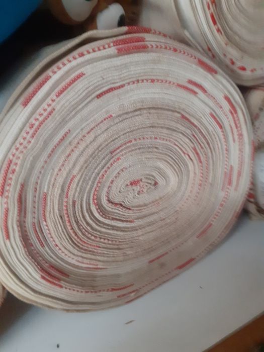 Pinzurii tesute in razboi  diferite produse