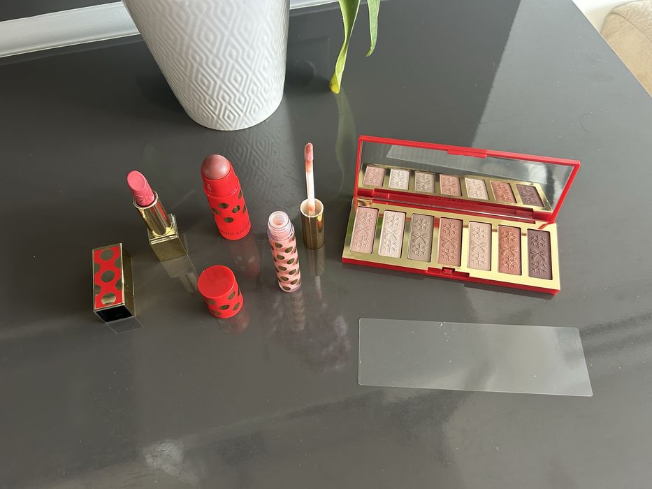 Гримове на  Estēe Lauder нов комплект