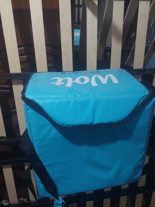 Продам сумку Wolt