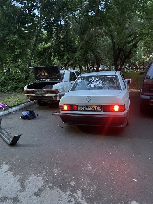 Продам мерседес 190
