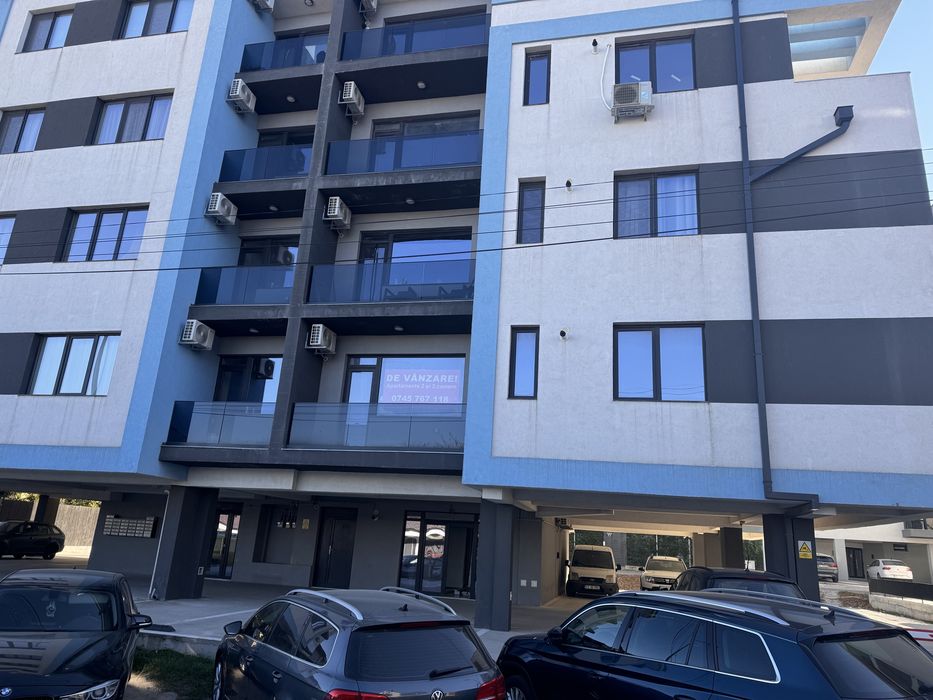 Vand spatiu comercial