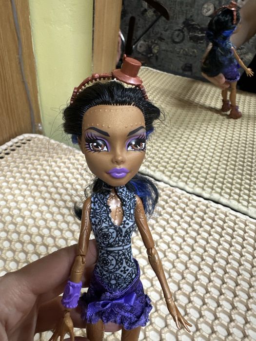 Продам кукол  монстр хай!