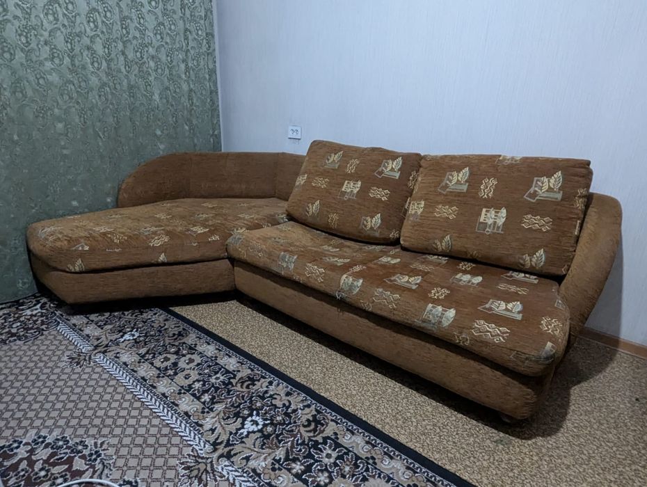 Диван, самовывоз