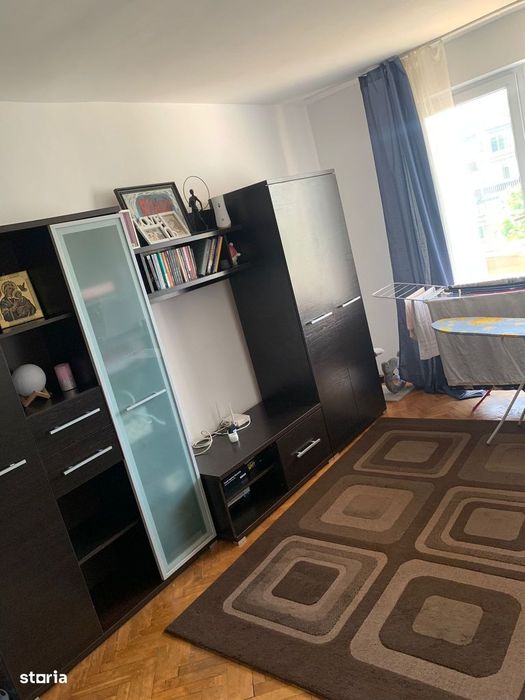 De inchiriat apartament 2 camere -Bld.Pandurilor