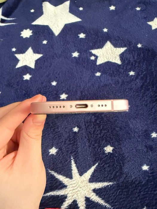 Iphone 15, nu se aprinde