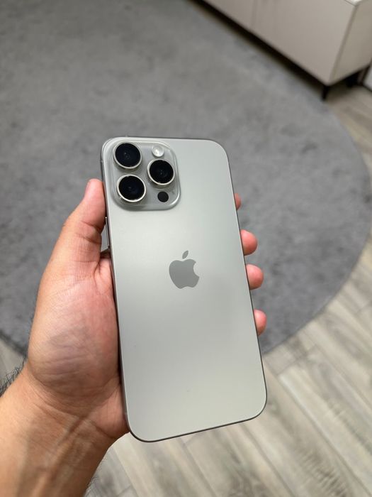 Продам iPhone 16 pro max 256gb