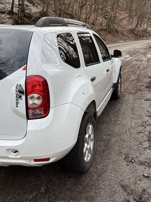 Dacia Duster 1.6 16V benzina 2011 4x2