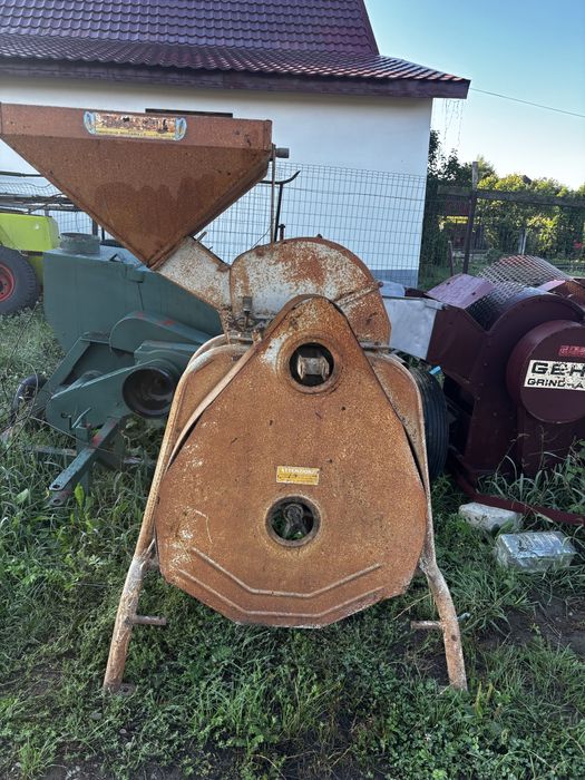 Moara invincibile dupa tractor