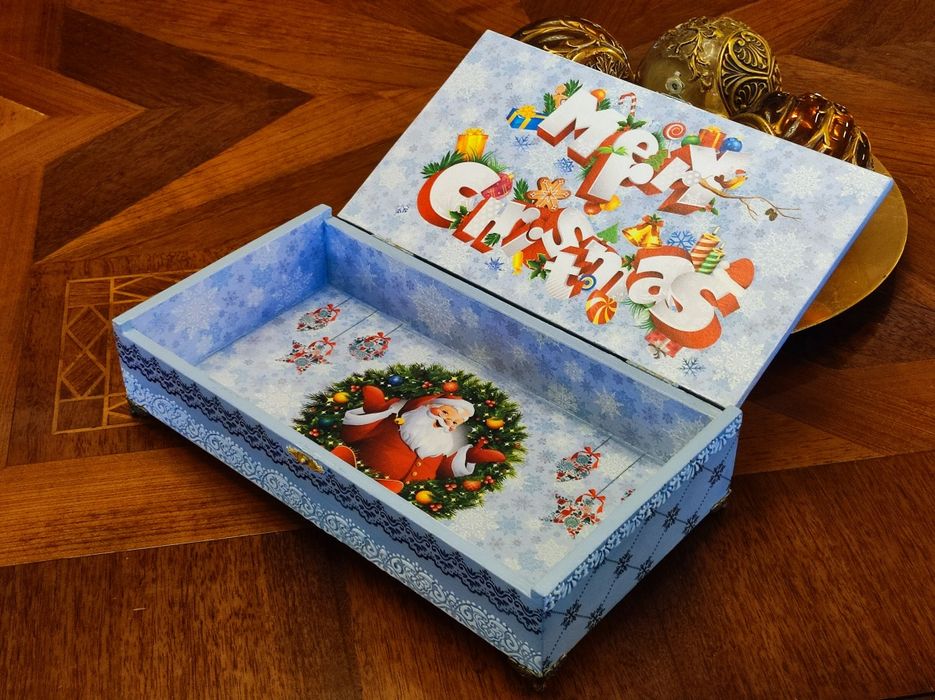 Дизайнерска Коледна кутия