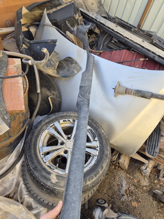 Б5 пассат запчасть каробка дверь