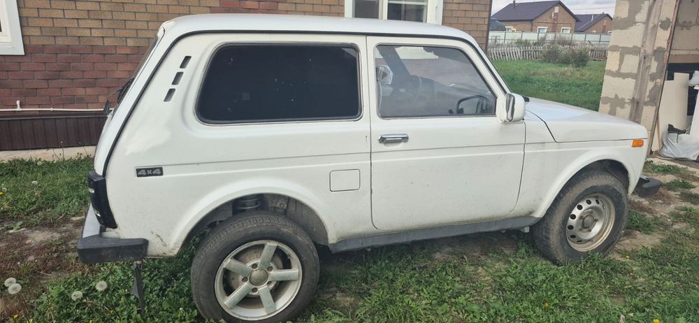 Продам ВАЗ лада 2121