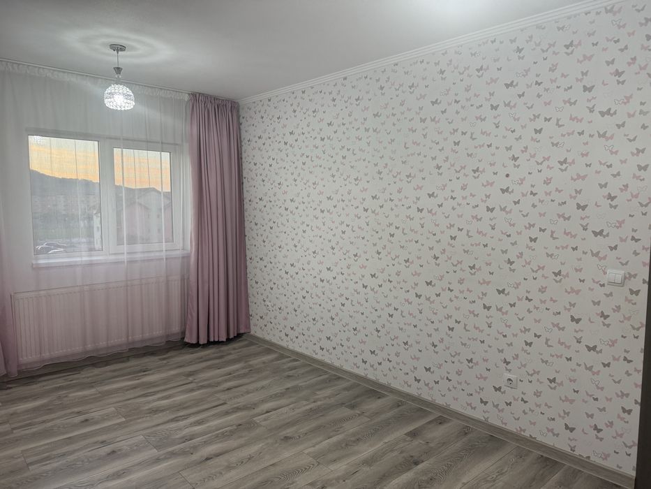 De vânzare: Apartament cu 2 camere, cu Terasă deasupra – Zonă stadion