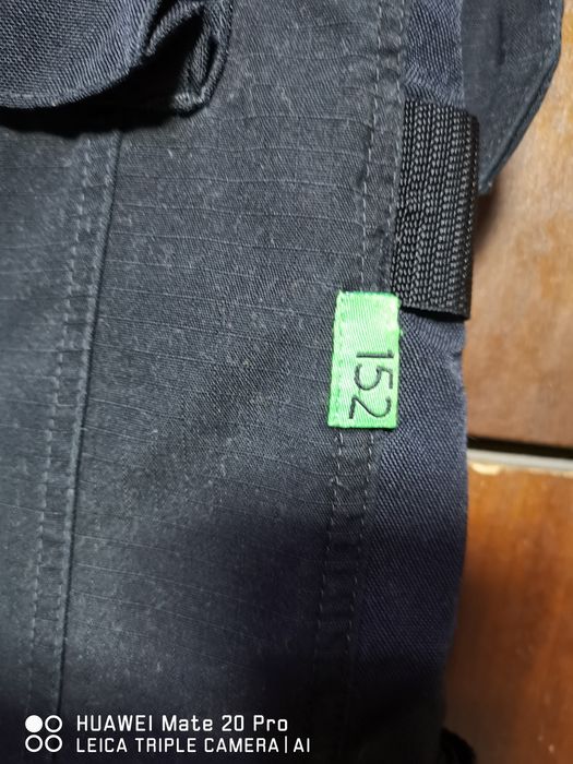 Snickers 152, модел 6902.