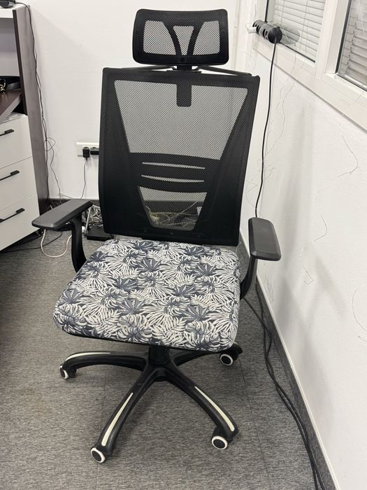 Офисное кресло б/у