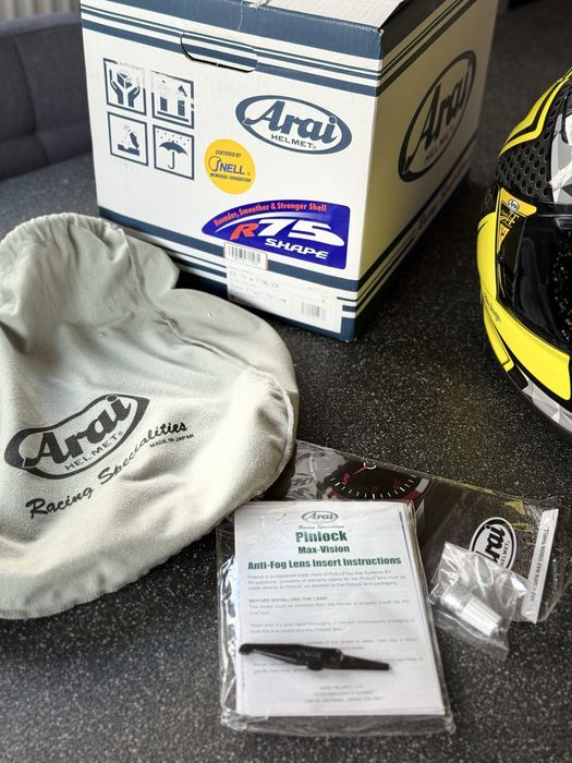 Каска Arai RX7V Dyno Fluor Yellow