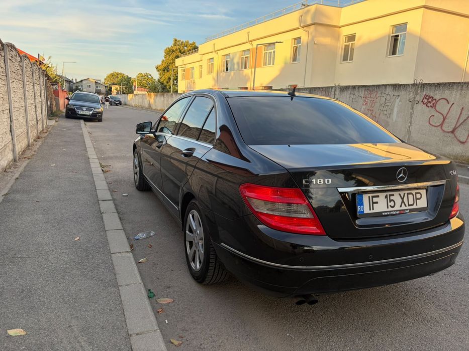 MERCEDES-BENZ C-Class 2011 — imagine 1