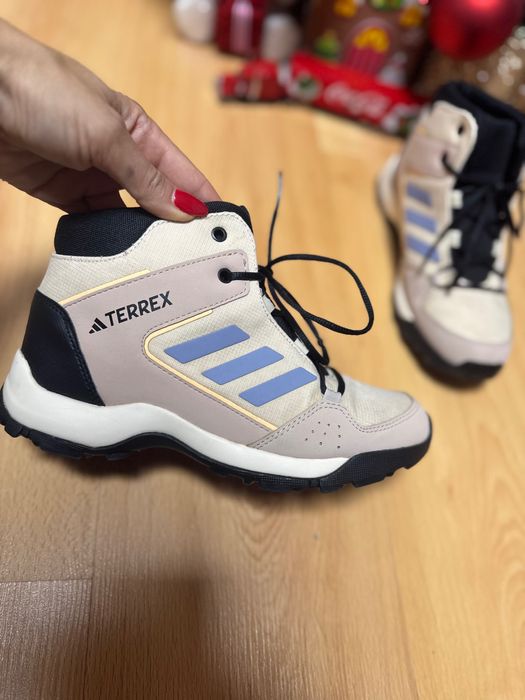 Високи маратонки adidas terrex