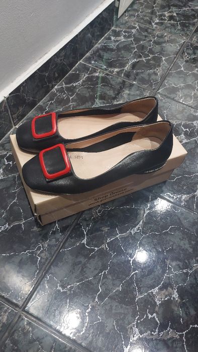 Обувки GiAnni 37 номер