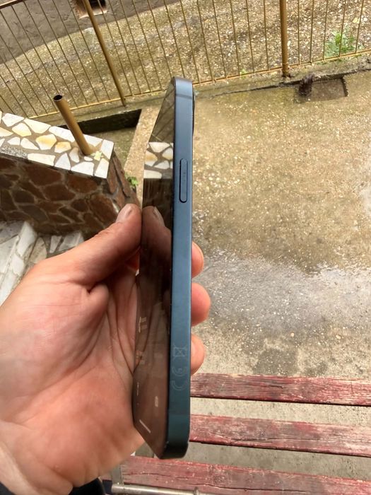 Iphone 13 запазен