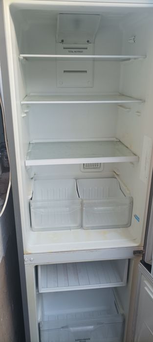 Холодильник INDESIT