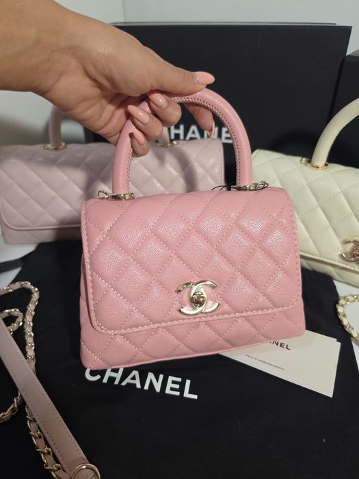 Дамска чанта Chanel Coco Handle Small 20C