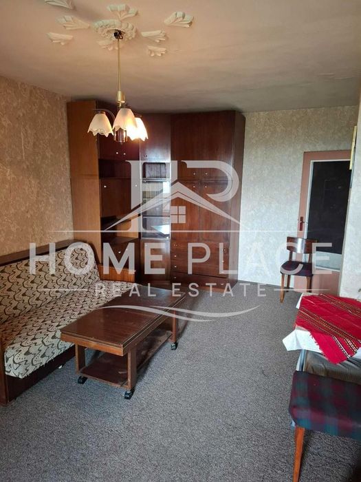 Тристаен панелен апартамент кв. Владиславово