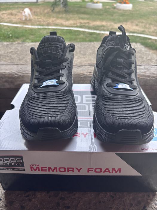 Papuci skechers marimea 38