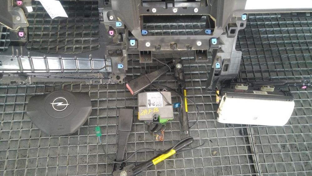 Kit plansa bord opel zafira b 2005-2011
