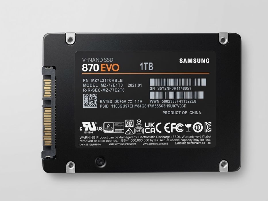 Samsung 870 EVO 1TB — SSD SATA III 2.5”