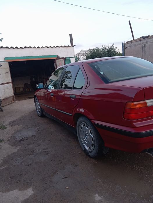 Продам BMW е36 в отличном состоянии
