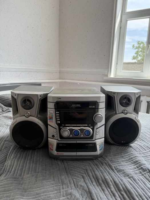 Продаётся музыкальный центр LG Xtreme