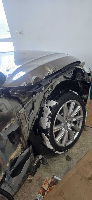 Vand volvo s90 avariat