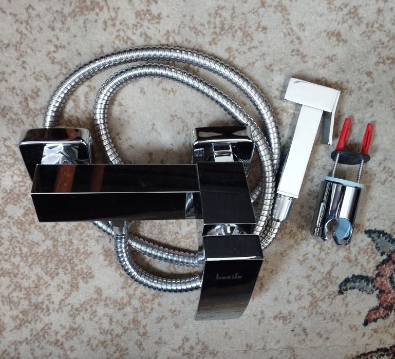 Смеситель биде Besile