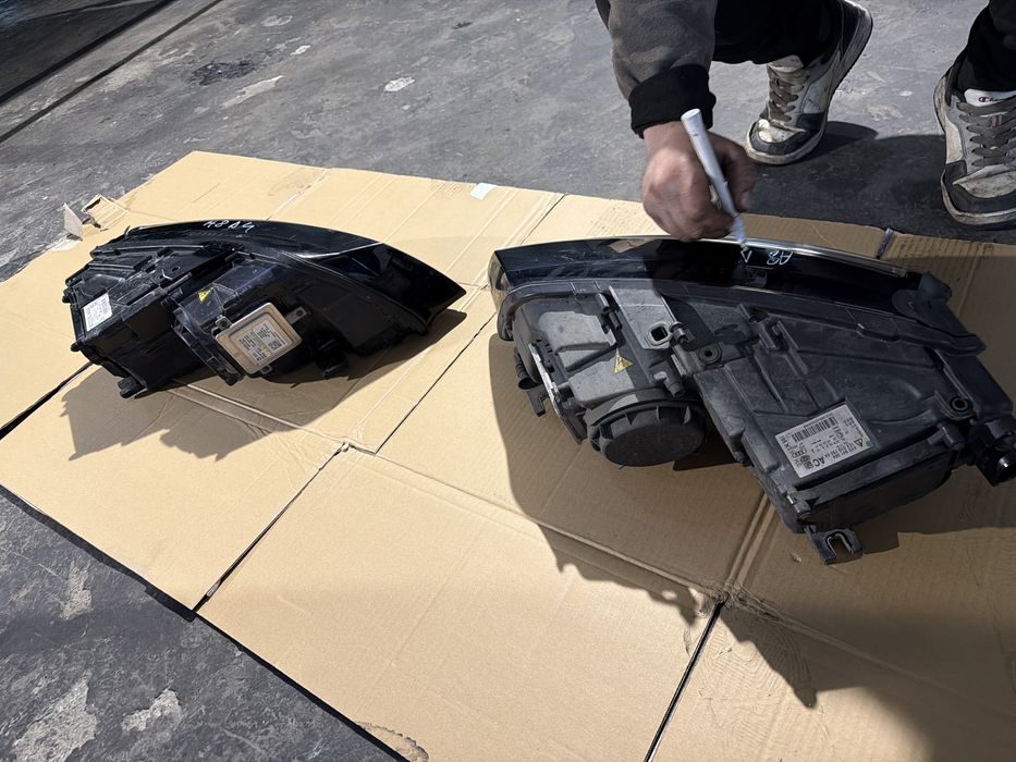 Far/Faruri Audi A8 D4 Stanga/Dreapta