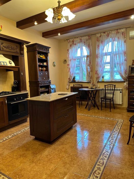 Дом в аренду Мирзо-Улугбек, махаля Узумзор ( н365 )