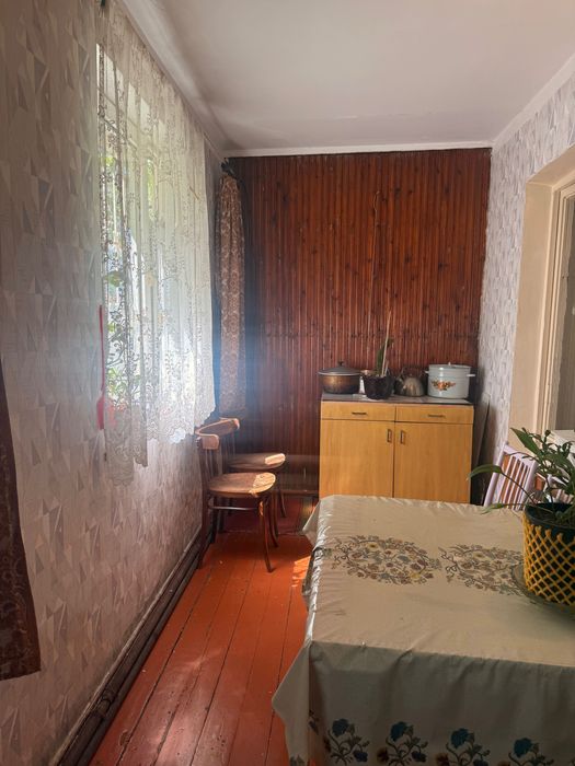 Продается 3 комн квартира, 1 этаж, Нурафшон, Актепа, Шайхантаур