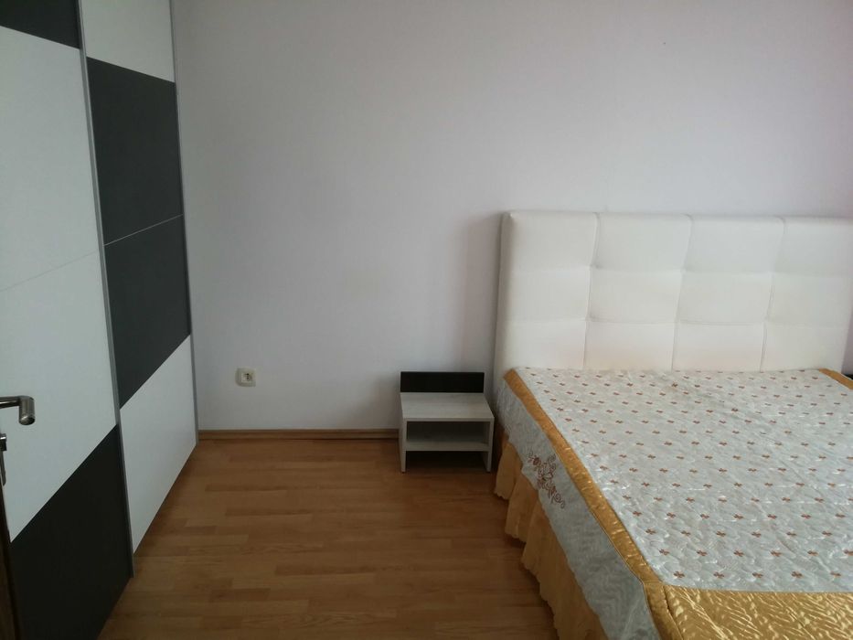 Inchiriez apartament 2 camere ARED UTA Arad