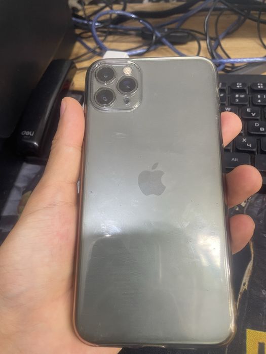 Iphone 11 pro max 64 gb ideal ochilmagan