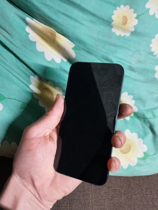 Продам айфонн 14