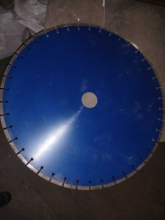 Продавам диск за рязане